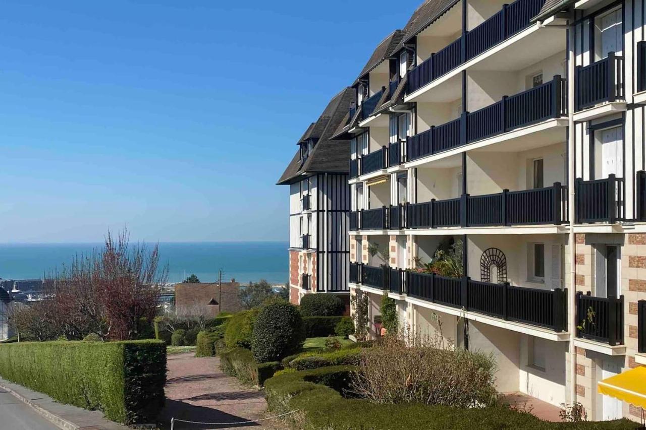Appartement Avec Terrasse Vue Mer Trouville Sur Mer 外观 照片